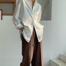 Load image into Gallery viewer, Lizkova White Blouse Women Suede Long Sleeve Oversized Shirt 2020 Pocket Chemise Streetwear Tops 8866